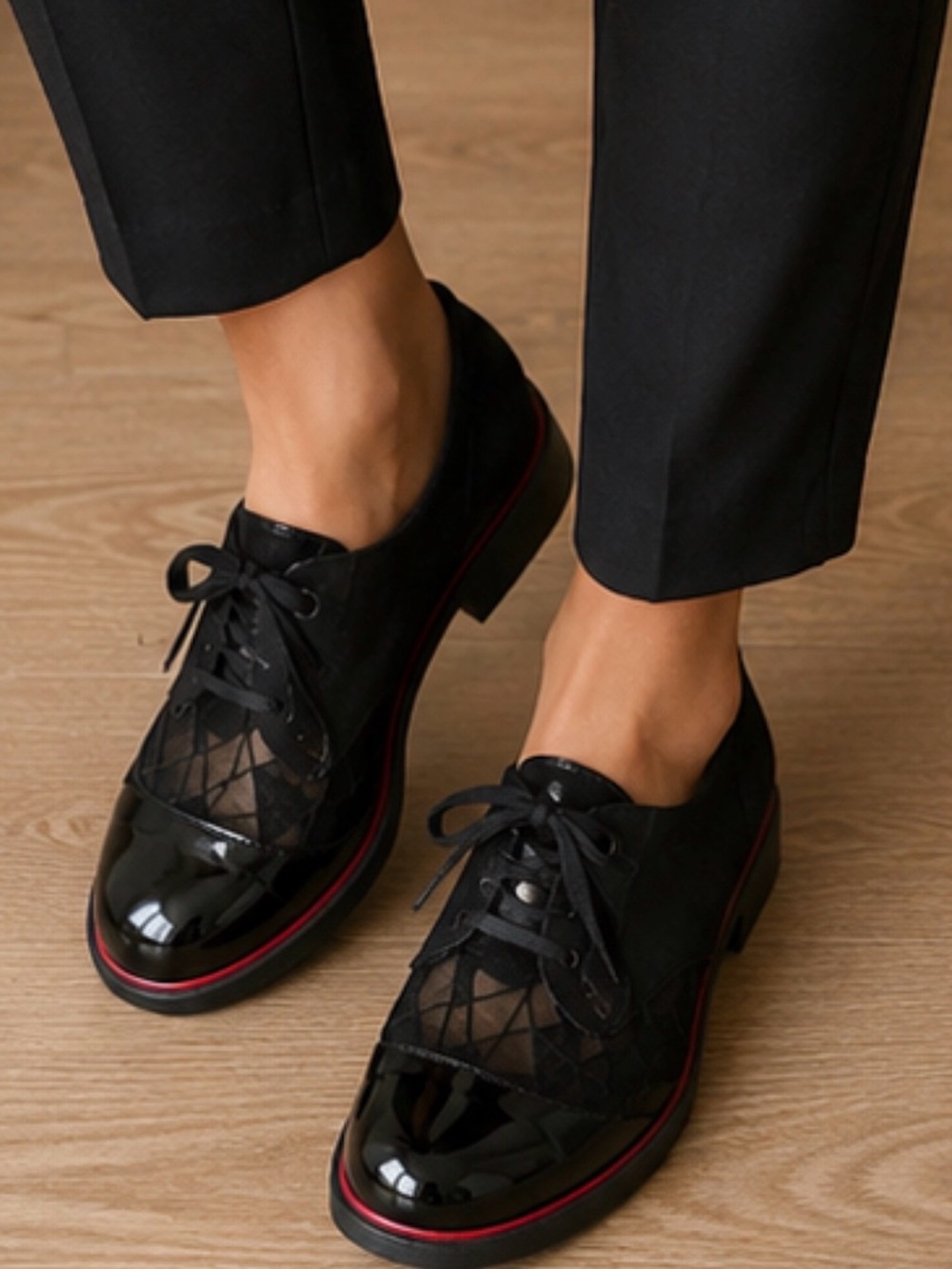 BeautiFeel Black Patent Mesh Ribbon Lace-Up Oxford Shoes Women Size 6.5